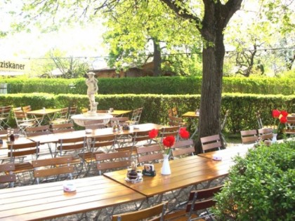 照片: Zur Gartenlaube
